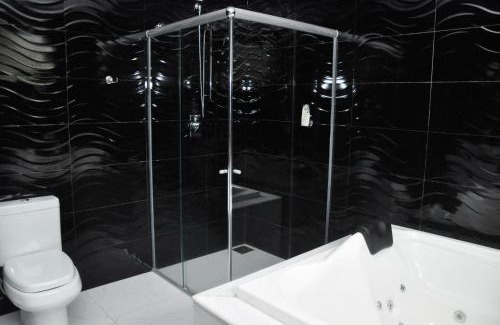 Catas Altas House | Comfortable Rez Home Catas Altas - 4-Star Stay with Hot Tub