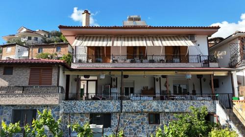 Berat Villa | Guest Rated: 9.4 at Rezidenca Aurel with Spa & Dining