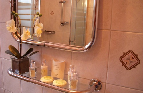 Stare Splavy House | Family-Friendly Rezidence Fami with Spa and Dining Options