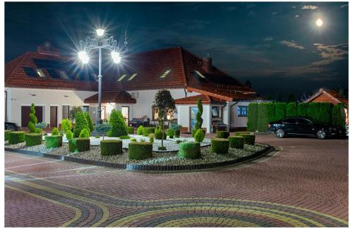 Busko-Zdroj Resort | Relax at Rezydencja Elżbiecin with Oceanfront Amenities