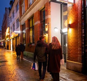 City Centre Dublin Hotel | Family-Friendly REZz Dublin: Top-Rated Stay in Ireland