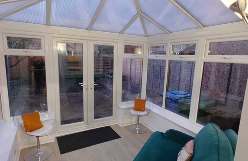 Falkirk House | RF-Entire House -Central Scotland-Falkirk| Self-Check-in |Pet-friendly | Parking