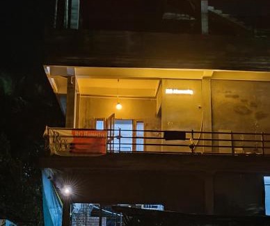 Sibsagar House | Cozy RG Homestay - Family-Friendly with Kitchen Access
