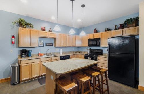 South Fork House | Family-Friendly Retreat at RGC-23B South Fork with Pool