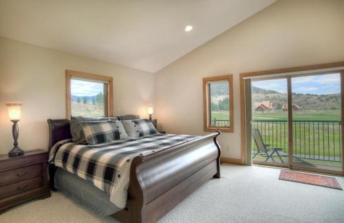 South Fork House | Inviting Holiday Homes in South Fork, CO with Pool Access
