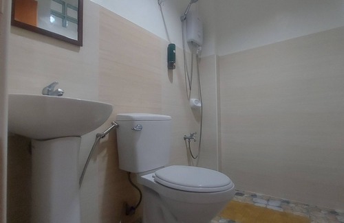 Palompon Hotel | Budget-Friendly RGE Hotel Steps from Kalanggaman Island
