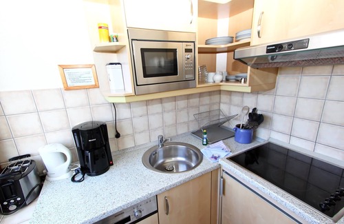 Hornum Apartment | Cozy Oceanfront Retreat at Rum Hart I - Family Friendly Stay