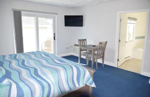 Newport Hotel | Ocean View Retreat at Rhea's Inn by the Sea - Rated 9/10