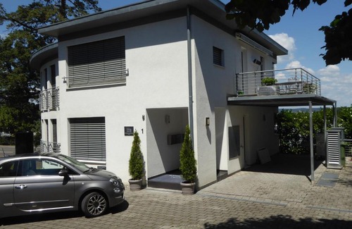Tagerwilen Apartment | Oceanfront Rheinblick Résidence: Pet-Friendly Retreat