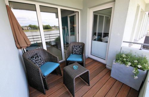 Linz am Rhein Apartment | RheinDesign River Promenade: Family & Pet Friendly Retreat