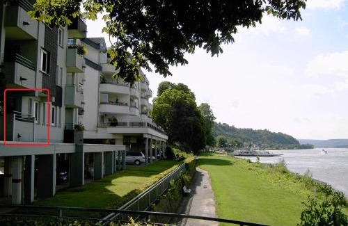 Linz am Rhein Apartment | RheinDesign River Promenade: Family & Pet Friendly Retreat