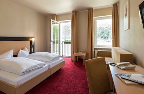 Mainz-Bingen Hotel | Rheinhotel Lamm: Exceptional Stay with Family-Friendly Amenities