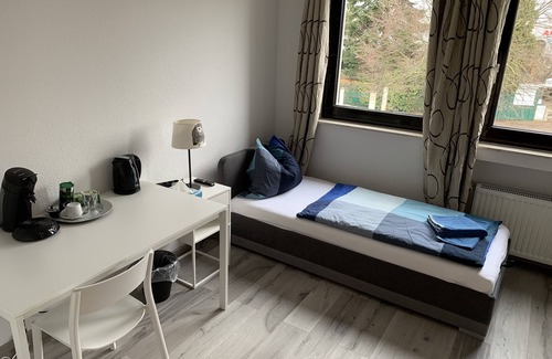 Dormagen Hotel | Comfortable Stay at Rheinischer Hof Dormagen with Breakfast