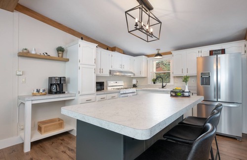 Rhinelander Cottage | Rhinelander Waterfront Cottage - Ideal for Family Getaways