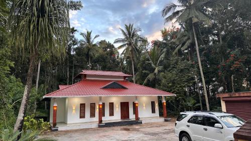 Sulthan Bathery House | Pet-Friendly Rhythm Holiday Home with 9/10 Guest Rating
