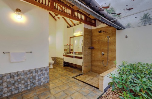 Kumarakom Hotel | Experience Rhythm Kumarakom: 5-Star Pool & Spa Retreat