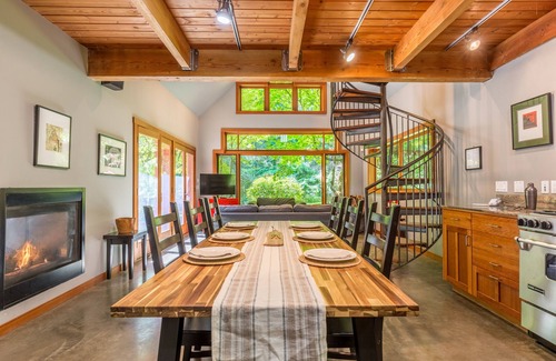 Langley Cabin | Garden Paradise Escape at Rhythm Waters by AvantStay