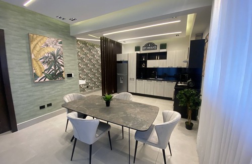 Santiago Province Apartment | 🌳Rialto Residences| Luxurious Apartment| Pool & Gym|🍃