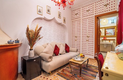 Sidi Ben Slimane El Jazouli House | Riad Asrari: Guest Rated 10/10 with Spa & Family Amenities