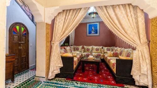 Bab Doukkala House | Relax at Riad Bab Tilila with Ocean Views and Spa Amenities