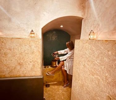 Medina House | Indulge at Dar Al Assad: 5-Star Oceanfront Retreat