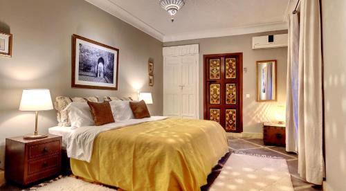 Riad Zitoun Jdid Bed & Breakfast | Experience Riad Dar Chacha: 9.7/10 with Oceanfront Spa