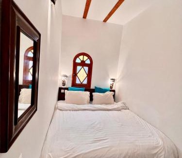 Medina of Tetouan House | Riad Dar Hanae: Guest Rated 9/10 for Your Next Stay