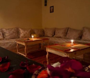 Mechouar-Kasbah Hostel | Riad dar Malak
