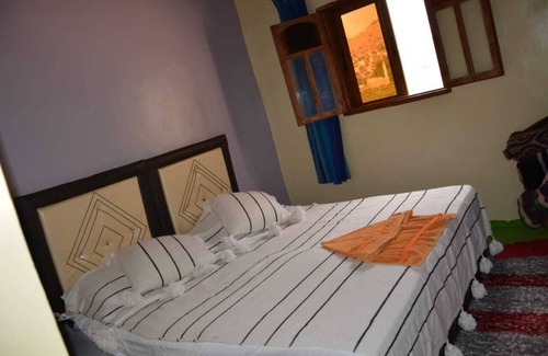 Aroumd House | Budget-Friendly Riad Dar Tagine with Family Amenities