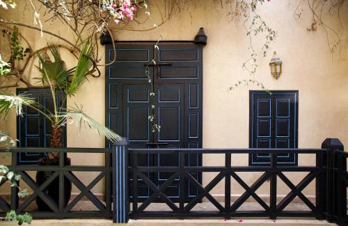 Kbour Chou House | Riad El Aaiun