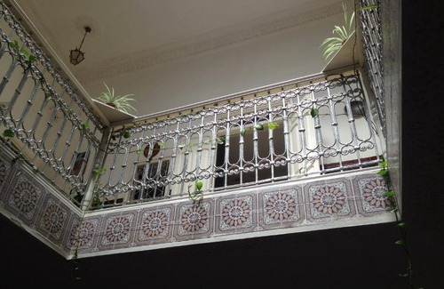 Tetouan Bed & Breakfast | Discover Riad La Perla: Family-Friendly with Great Amenities