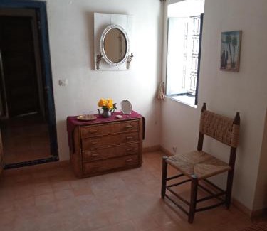 Bab Doukkala House | Relaxing Riad le Jardin de Mina with Pool and Pet Amenities