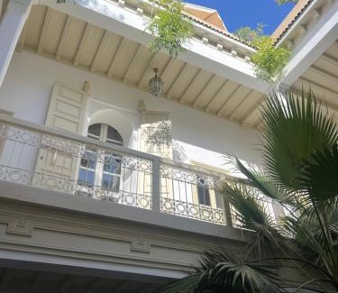 Riad Zitoun Jdid House | Discover Riad Lunja: Family-Friendly Oasis with Pool