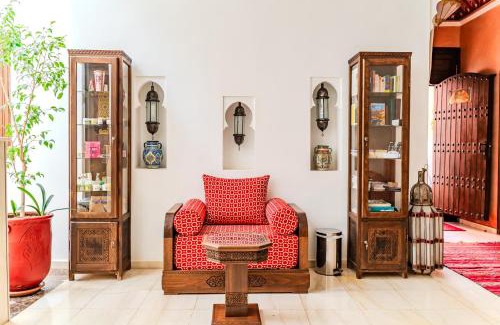 Assouel House | Elegant Riad Mandana & Spa: 4-Star Oceanfront Retreat