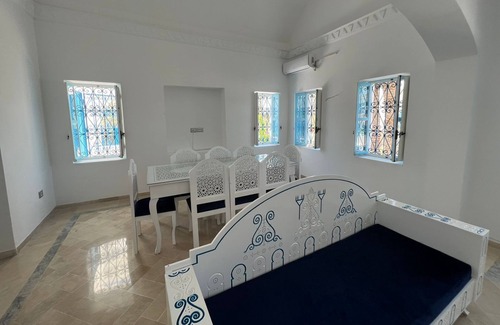 Djerba Midun House | Discover Riad Proche du Centre Ville de Midoun's Unique Charm