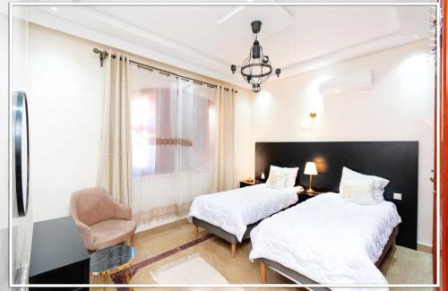 Targa Villa | Discover RIAD TARGA - Marrakech with Family-Friendly Pool