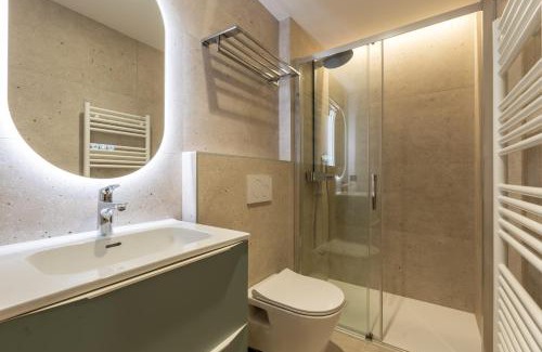 La Clusaz Apartment | Cozy Riante 6 Apartment Near Village and Ski Slopes