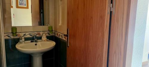 Villaviciosa Apartment | Experience Family-Friendly Comfort at RiaVilla with Hot Tub