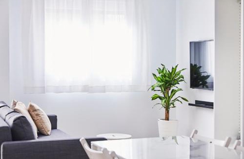 Castello de la Plana Apartment | Pet-Friendly Retreat at Ribalta Sensaciones with High Ratings