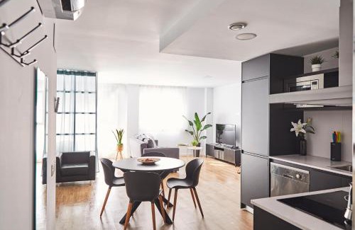 Castello de la Plana Apartment | Pet-Friendly Retreat at Ribalta Sensaciones with High Ratings