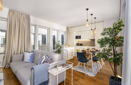 Sao Paulo Apartment | Stylish Ribeira 11 One-Bedroom Apartment with Spa & Breakfast