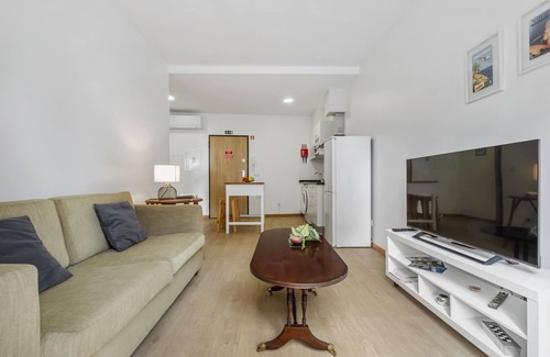 Se Apartment | Explore Ribeira das Casas Apt 2C with Top Guest Ratings