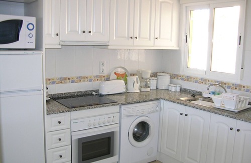 Mar de Cristal Apartment | Ribera Beach 3: Ideal Oceanfront Escape with Pool & Spa