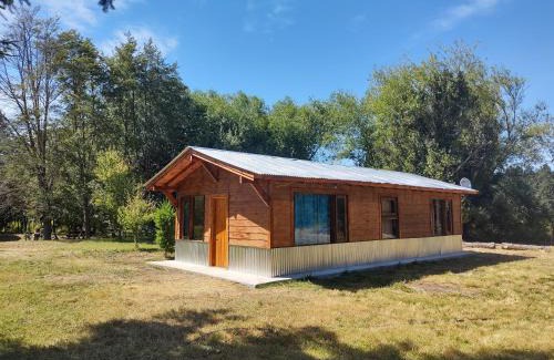 Lago Puelo Ski Chalet | Oceanfront Riberas del Azul: Rated 9.4/10, Family-Friendly