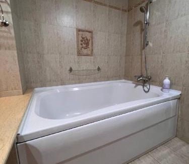 Karagandy Apartment | Family-Friendly Stay at Rich House Michurina, Rated 7/10