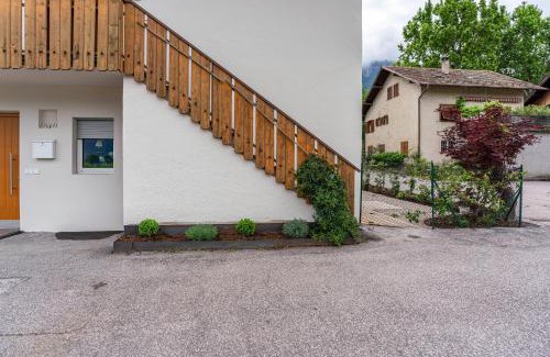 Auer Apartment | Rated 9.3/10: Richard's Home Auer - Family-Friendly Retreat