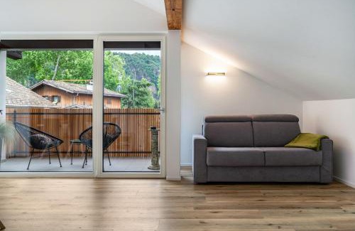Auer Apartment | Rated 9.3/10: Richard's Home Auer - Family-Friendly Retreat