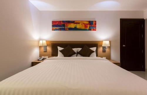 Hua Hin Hotel | Discover Riche Hua Hin Hotel - SHA Plus with Pool & Hot Tub