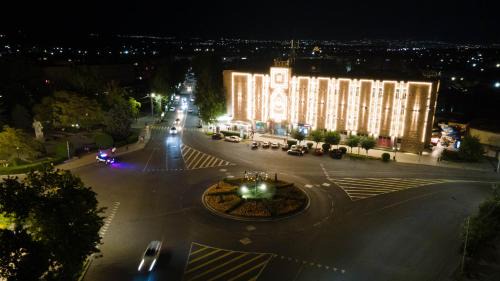 Ecmiadzin Hotel | Beachfront Relaxation at Richmind Hotel - 4-Star Escape
