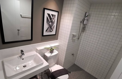 Chan Kasem Hotel | Rico Hotel Ratchadapisek 32: Wheelchair Accessible Comfort